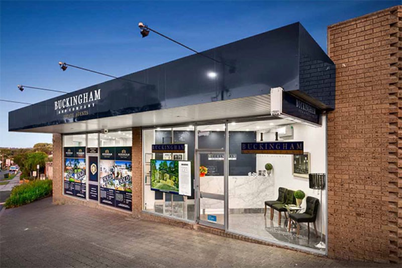 Buckingham & Company, Were Street village, Montmorency