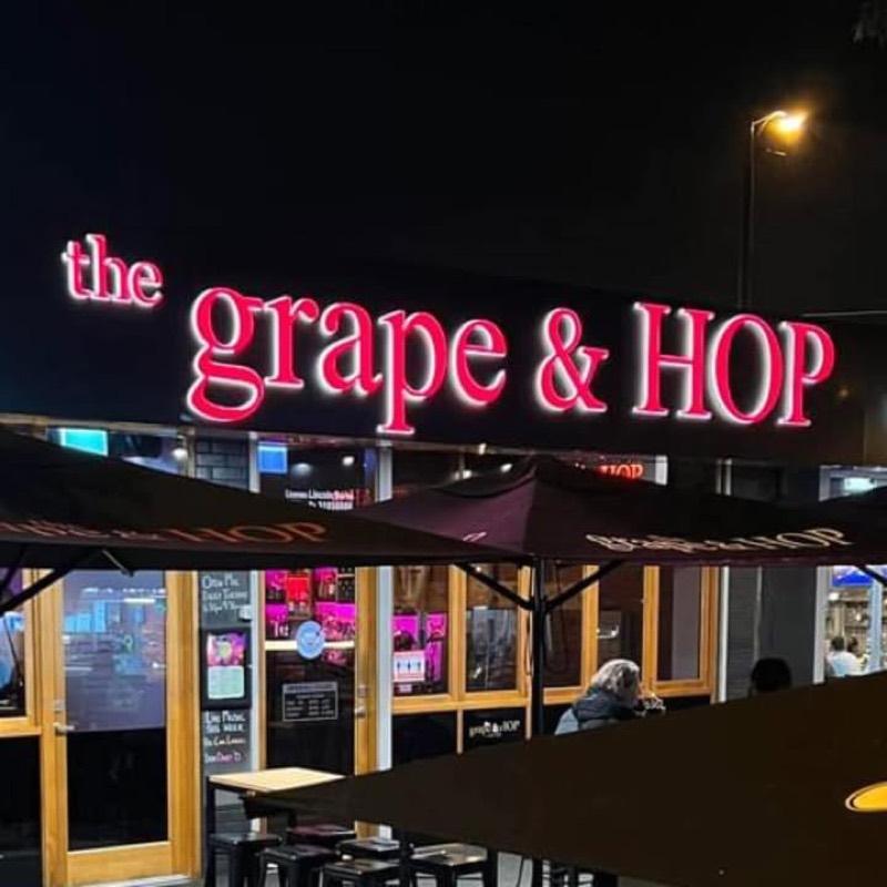 The Grape & Hop, Were Street village, Montmorency
